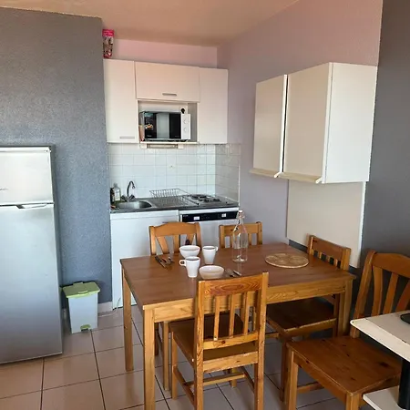 T2 A Avec Wifi Et Parking - Fr-1-309-30 Lejlighed *